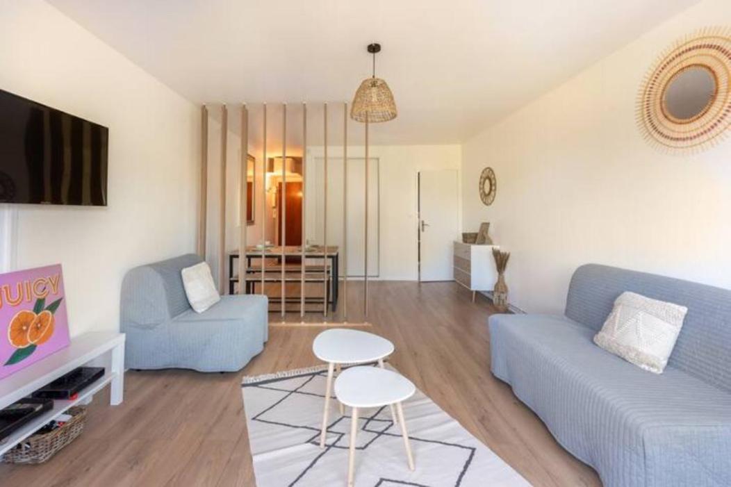 Grand Studio Pro Calme Proche Centre Commodites Talence Esterno foto