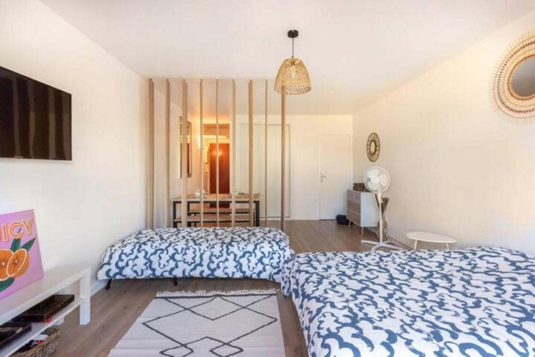 Grand Studio Pro Calme Proche Centre Commodites Talence Esterno foto