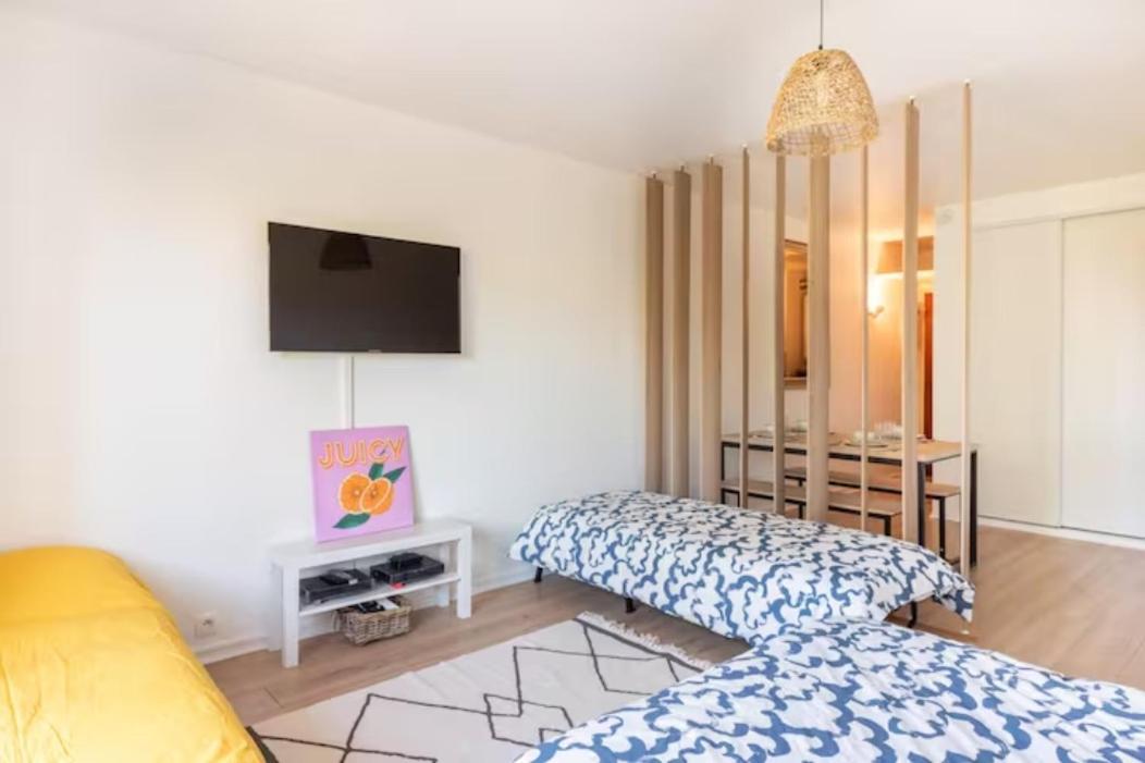 Grand Studio Pro Calme Proche Centre Commodites Talence Esterno foto